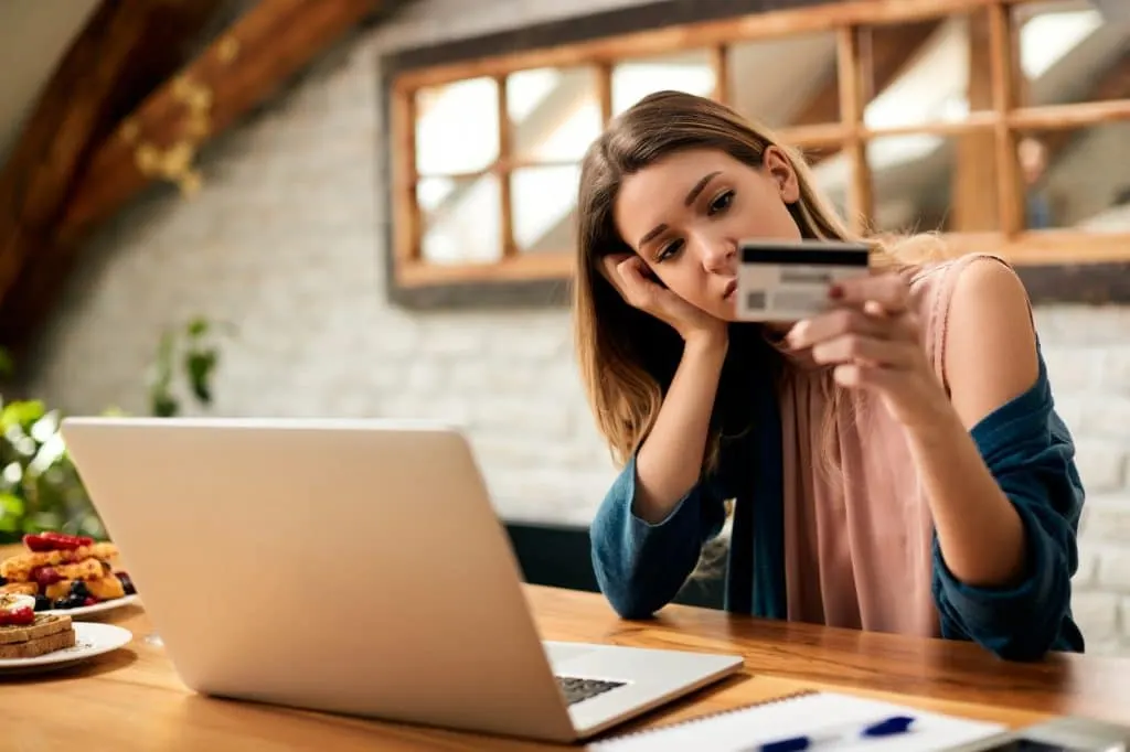 Revolut: the banking revolution according to Waxoo